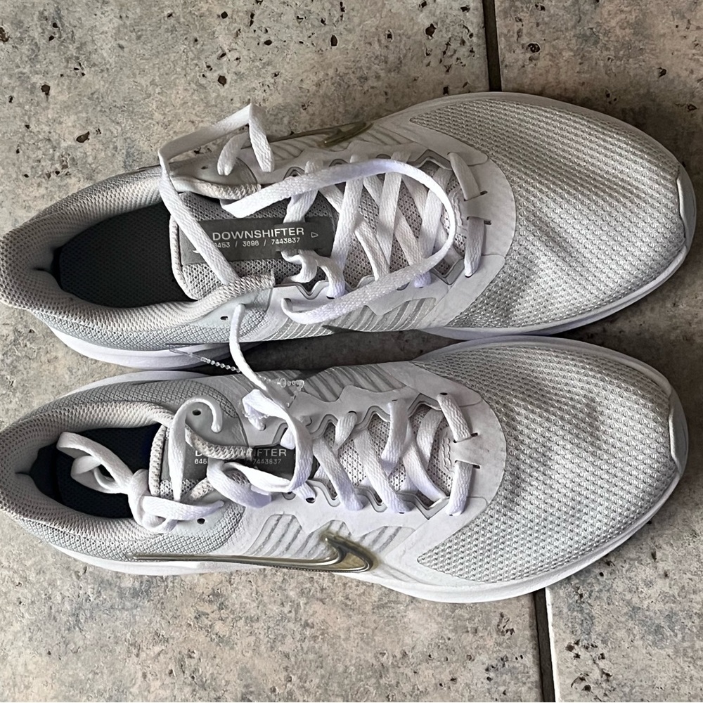 New white nikes